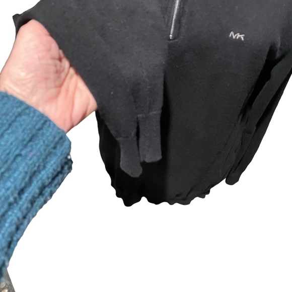 Michael Kors Quarter Zip Black Knit Pullover Sweater
Size Small, Long Sleeves - Picture 6 of 8